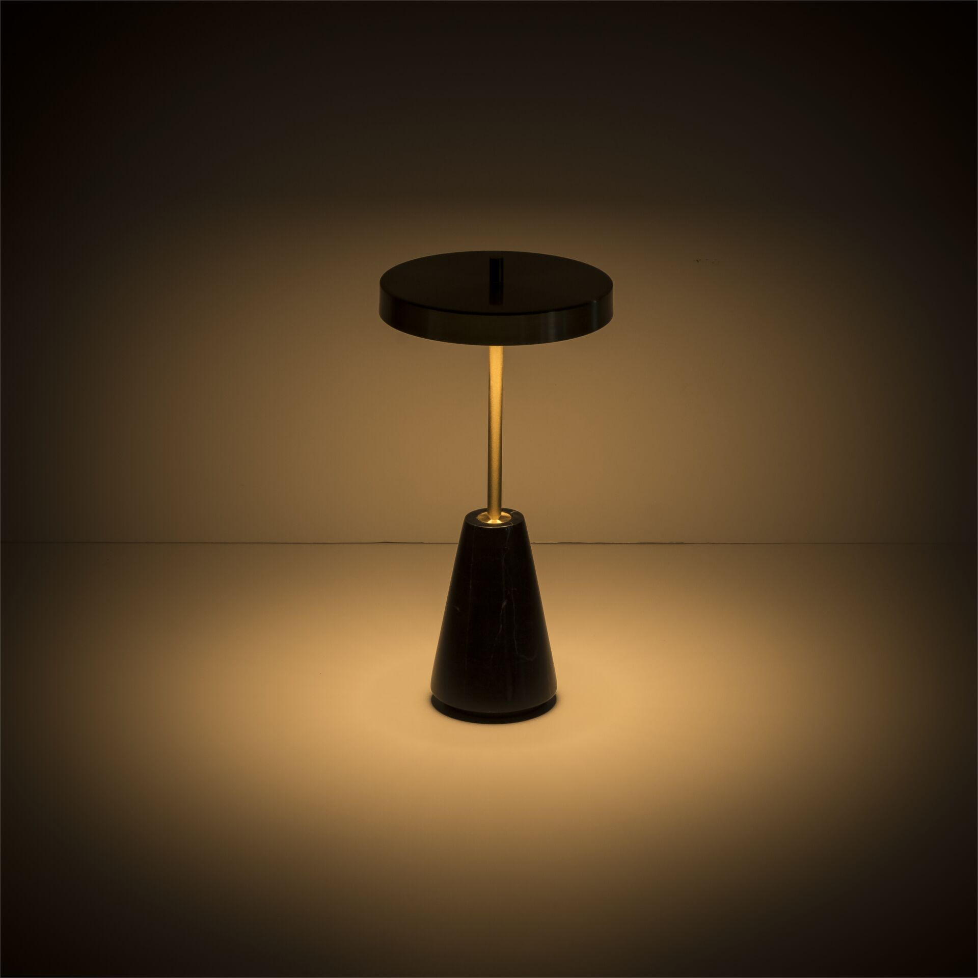 Broggi Lampada Decò Marmo Nero