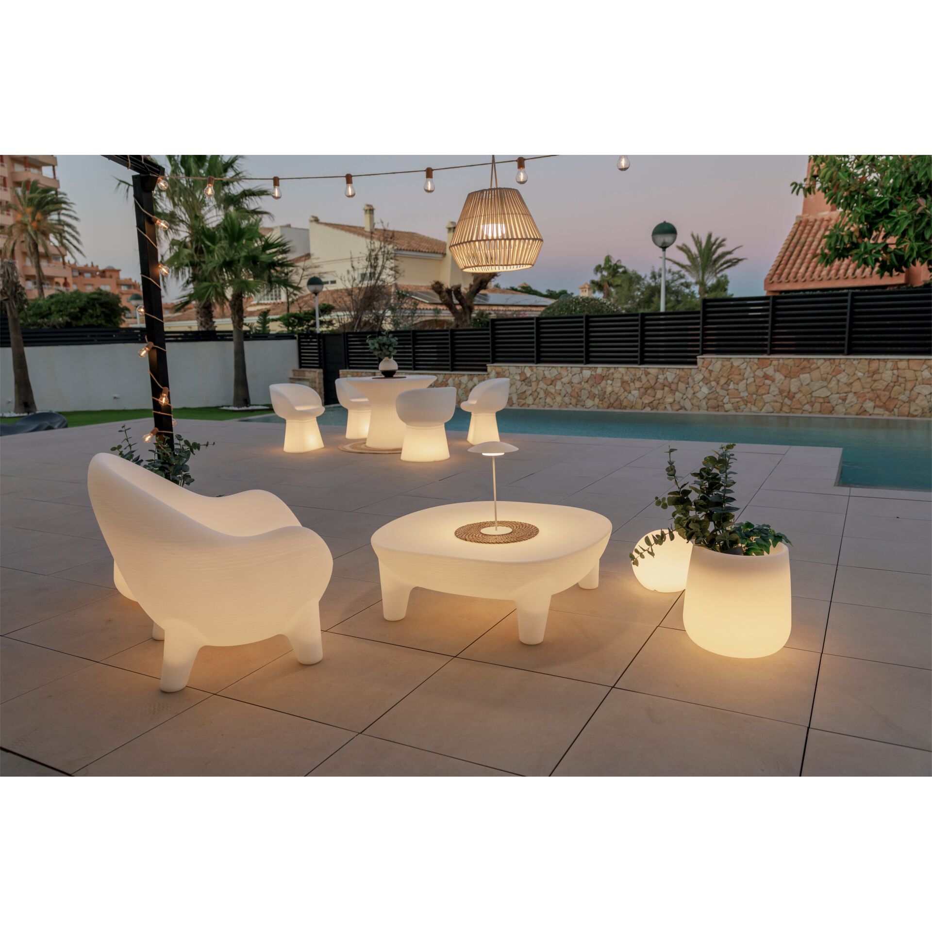 New Garden Conta Recharge battery Hang white colour