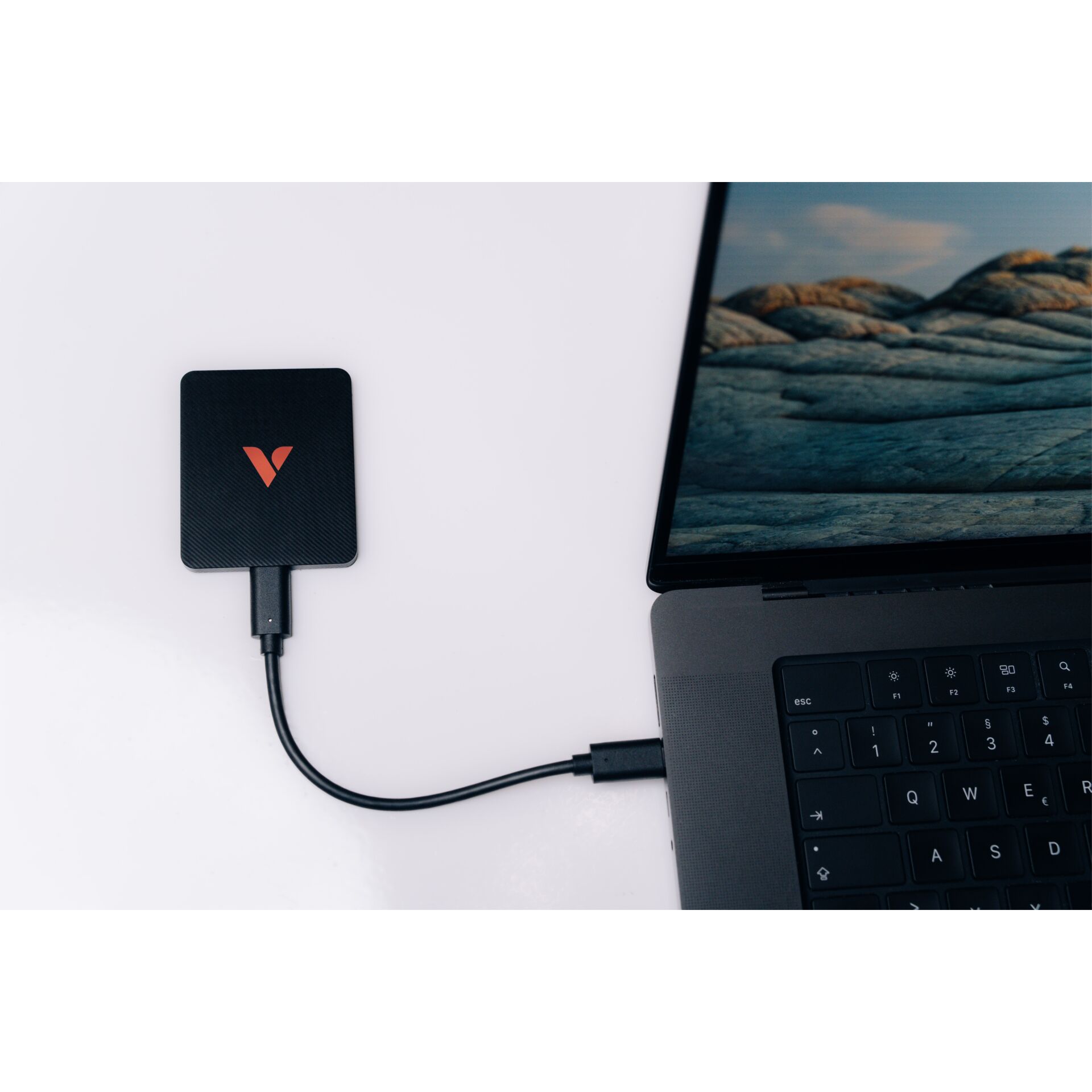 Verbatim SnapBack Ultra Slim SSD 2TB USB 3.2 Gen 2x2 black 32337
